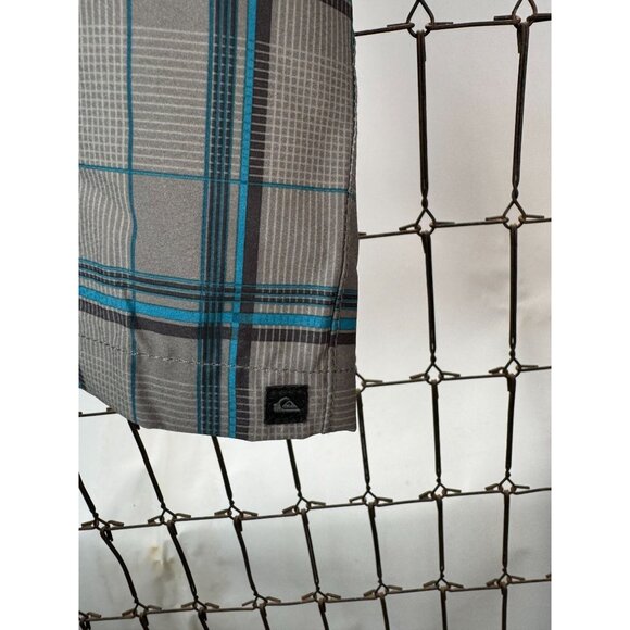 Quiksilver Amphibian Plaid Mens Shorts Size 28 - Blue & Gray Polyester/Spandex - Picture 11 of 16